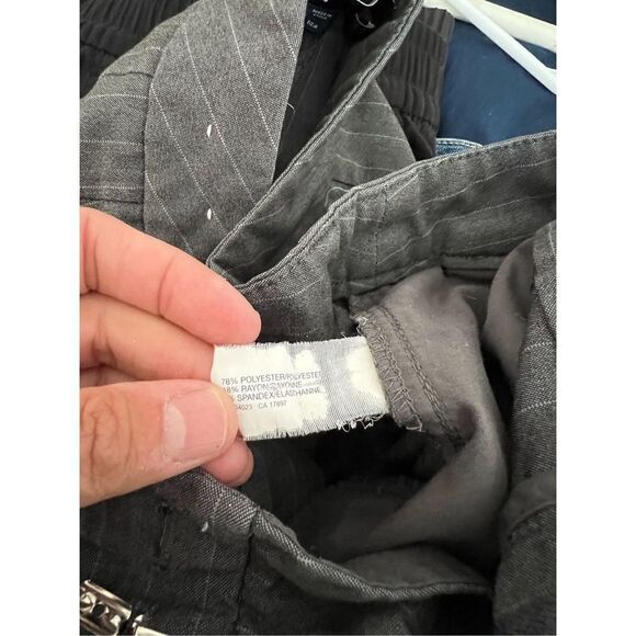 Gap gray and white pin striped hip sling fit dress pants 14a - Picture 4 of 4